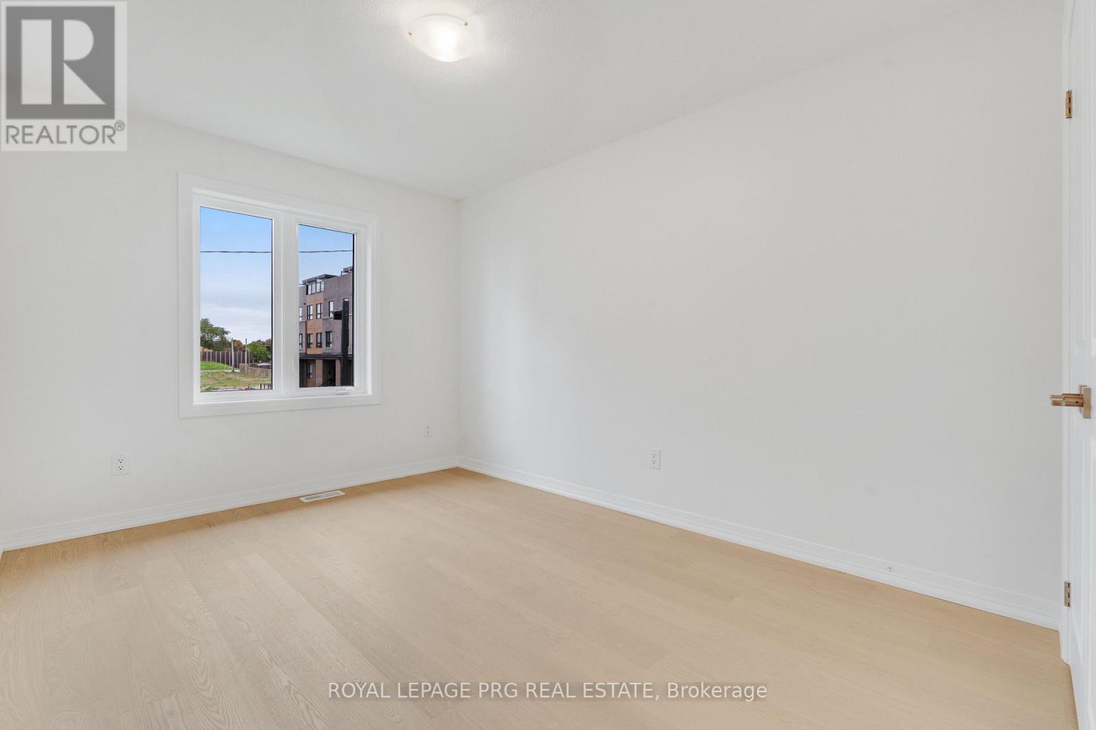 6631 Cropp Street Property Photo 30