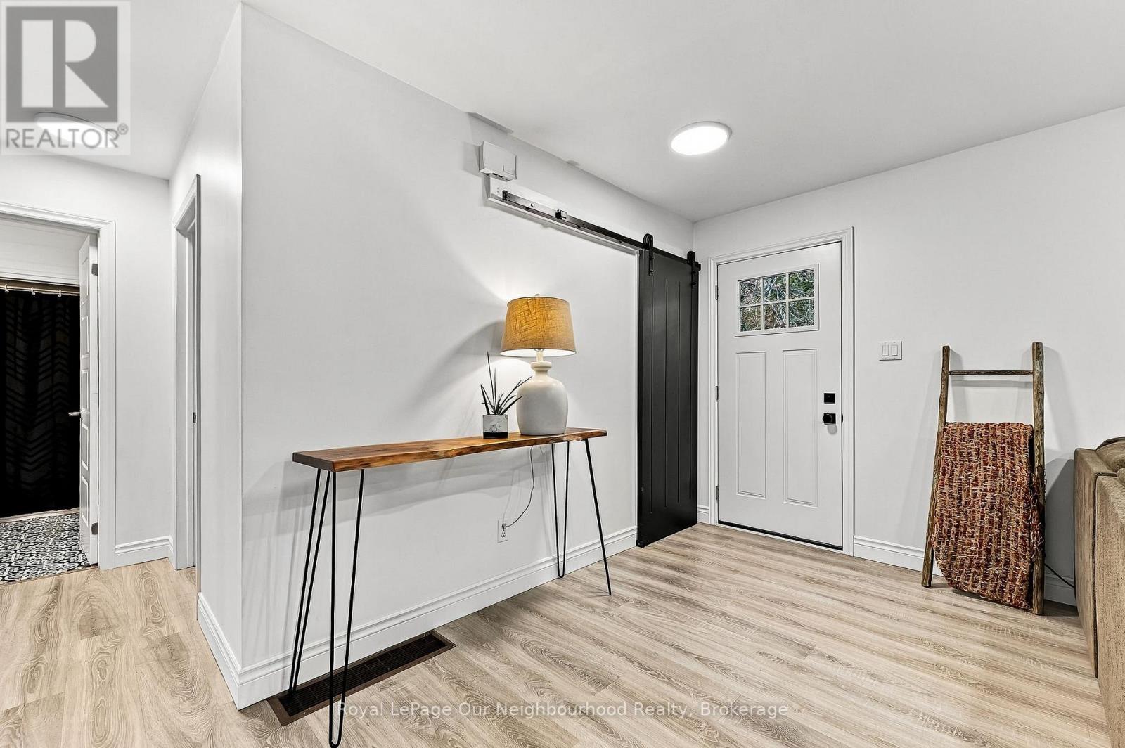 105 Sanford Street Property Photo 7