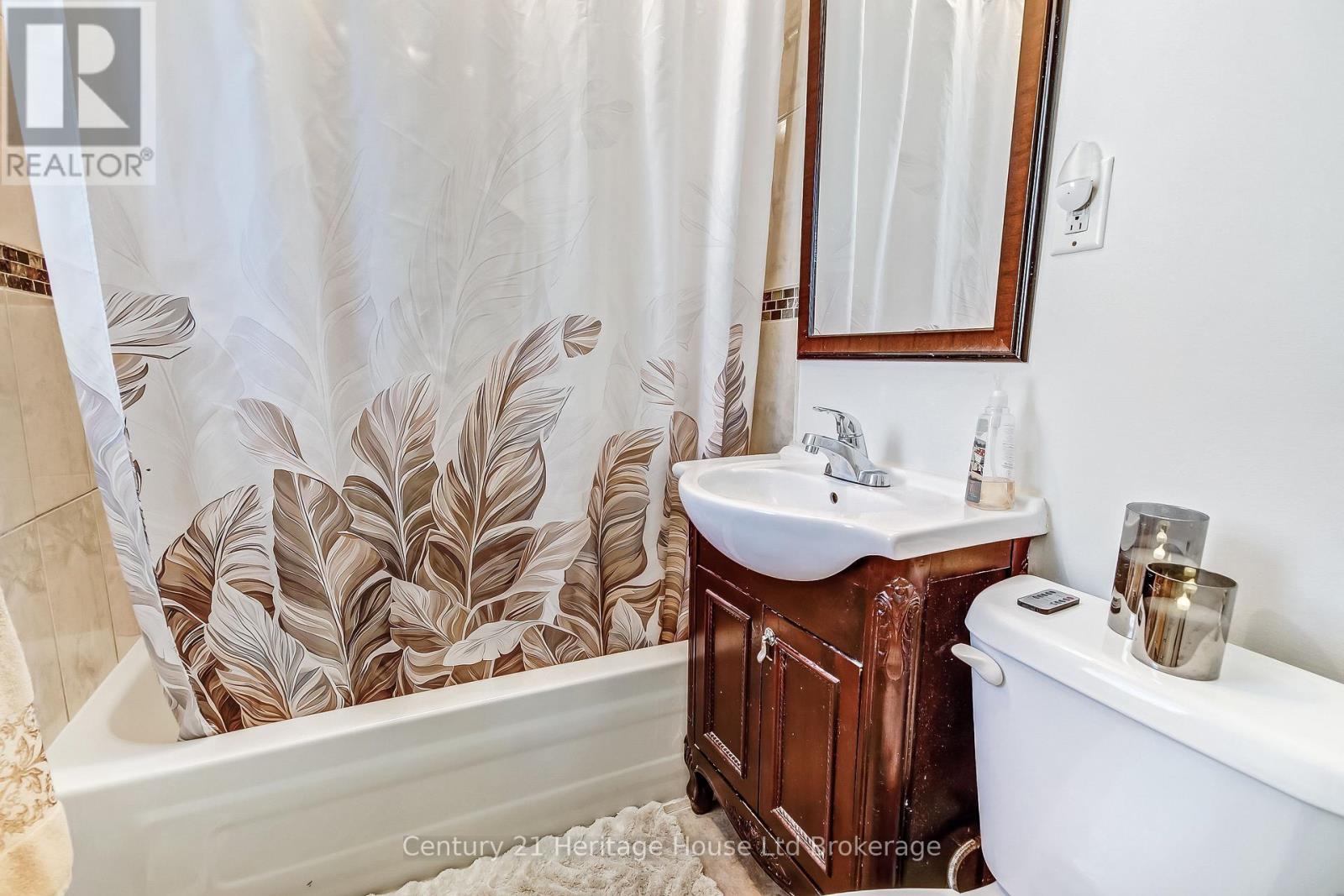 36 Alexander Drive Property Photo 8