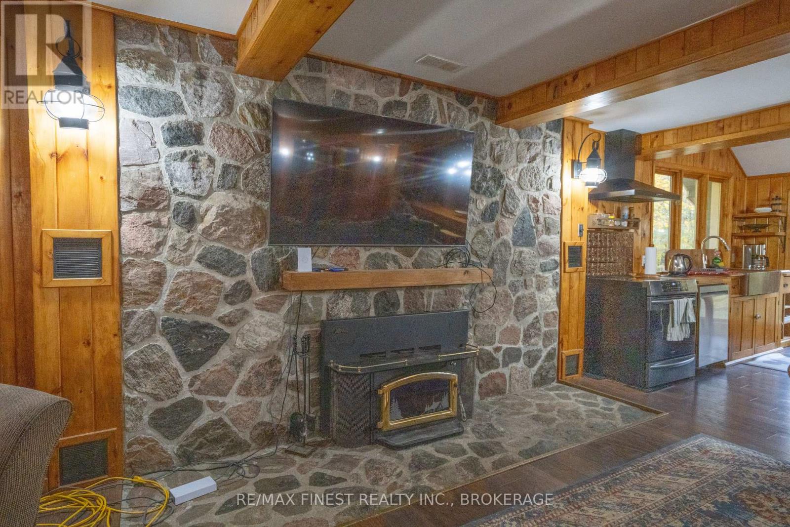 82 Bobs Lake Road Property Photo 11