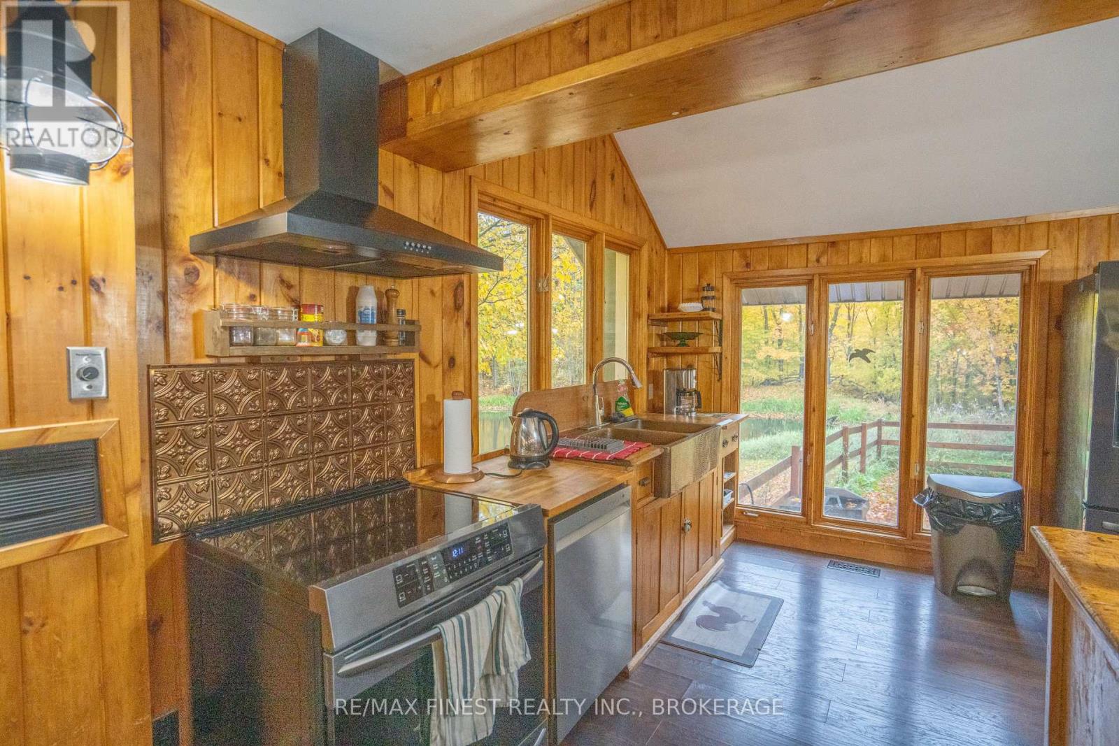 82 Bobs Lake Road Property Photo 14