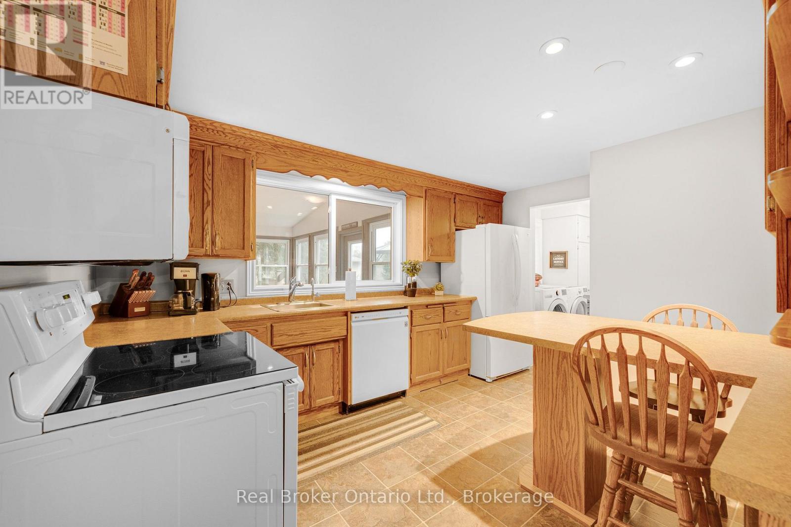 30 Westwood Crescent Property Photo 12