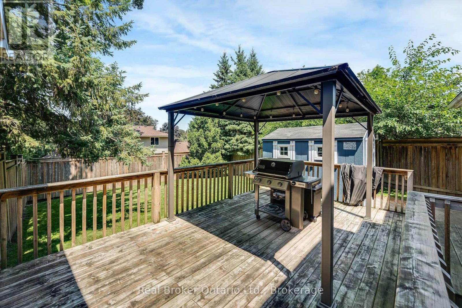 30 Westwood Crescent Property Photo 36