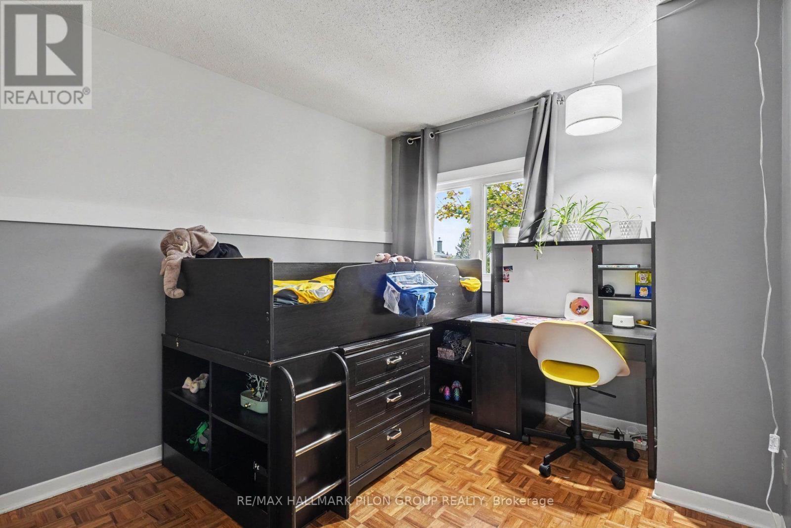 1515 Thurlow Street Property Photo 14