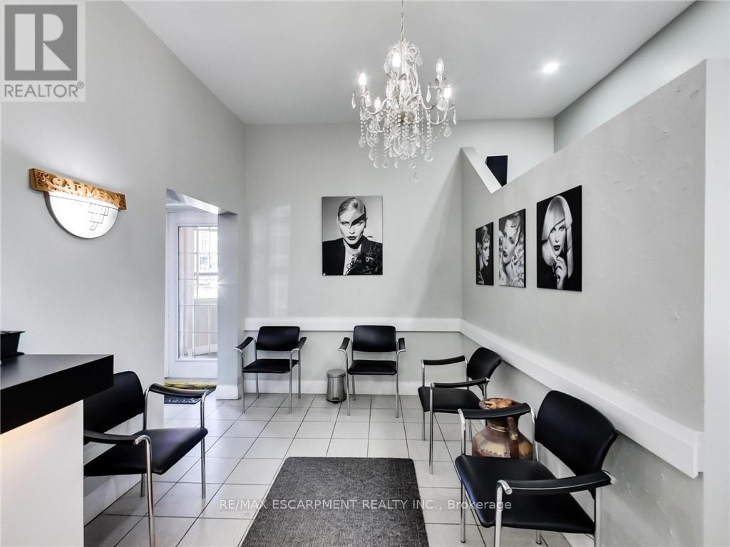 51 Augusta Street Property Photo 6