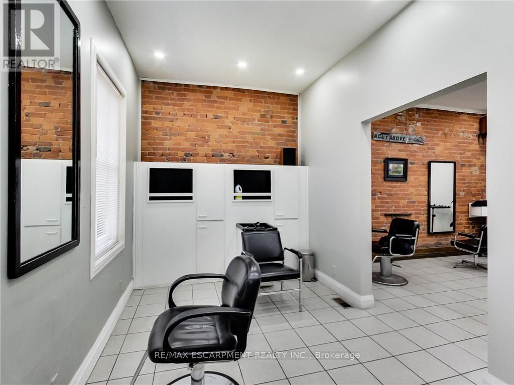 51 Augusta Street Property Photo 8