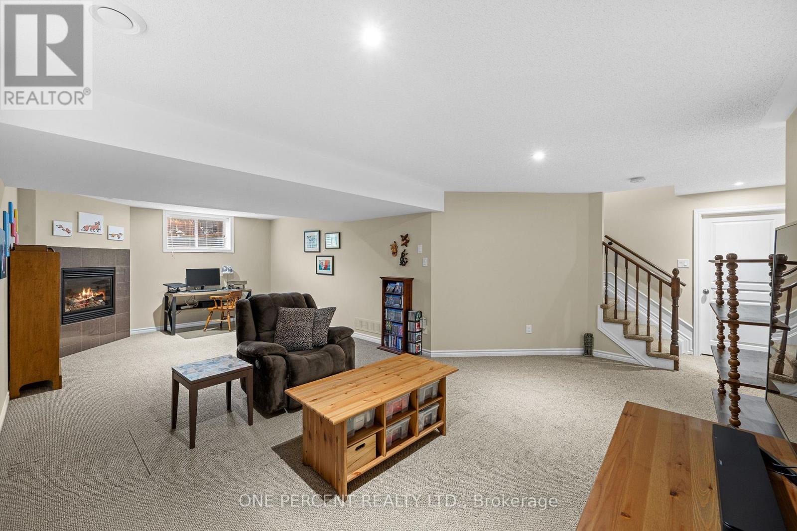 324 Rosina Way Property Photo 42