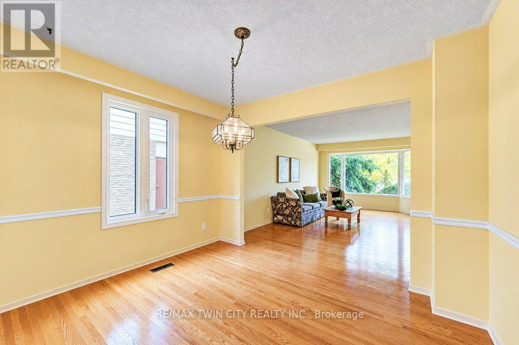 165 Mcgarry Drive Property Photo 10
