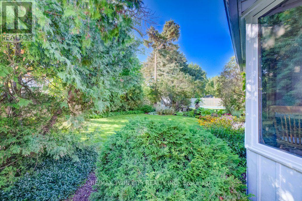 165 Mcgarry Drive Property Photo 43