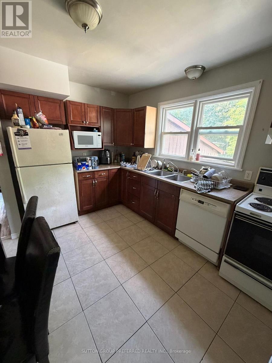 220 Bernard Avenue Property Photo 13