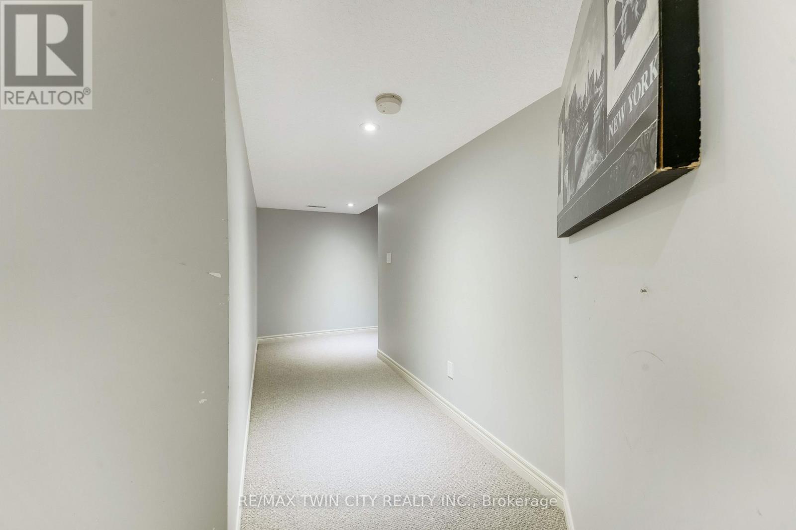 320 Brandenburg Place Property Photo 17