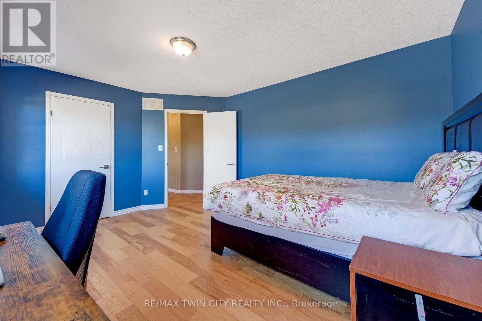 320 Brandenburg Place Property Photo 24