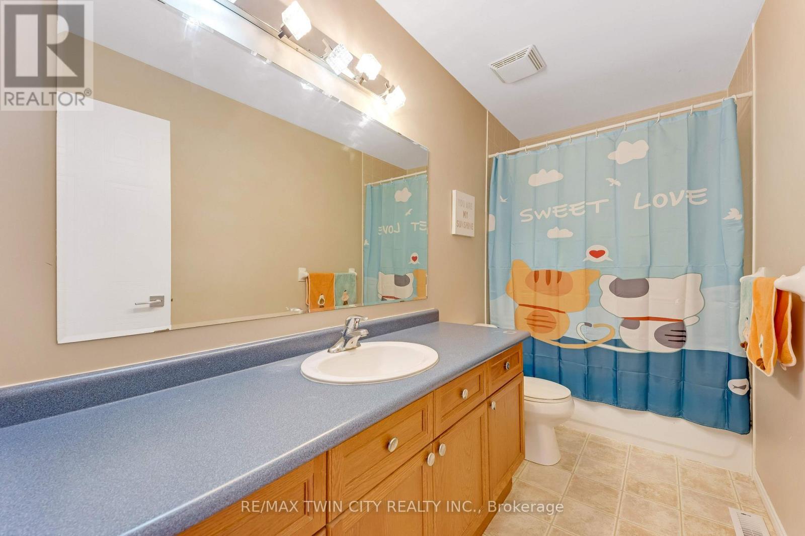 320 Brandenburg Place Property Photo 26