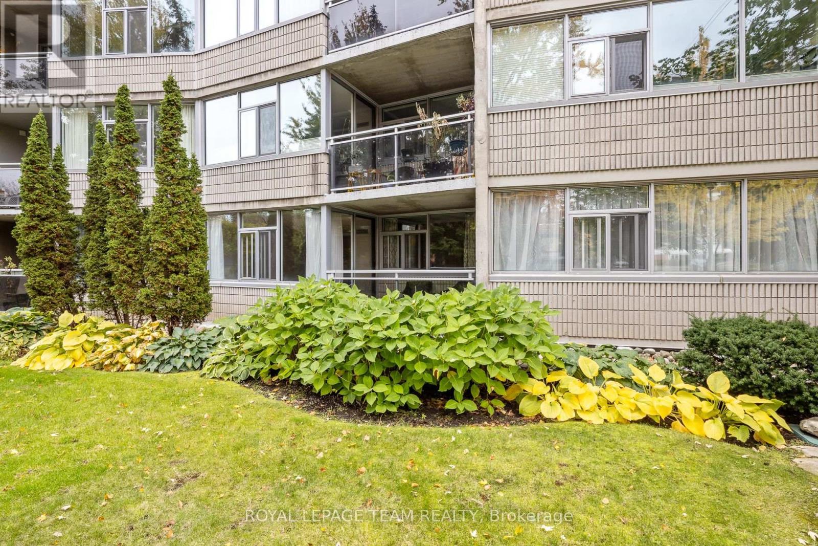 103 - 60 Mcleod Street Property Photo 32
