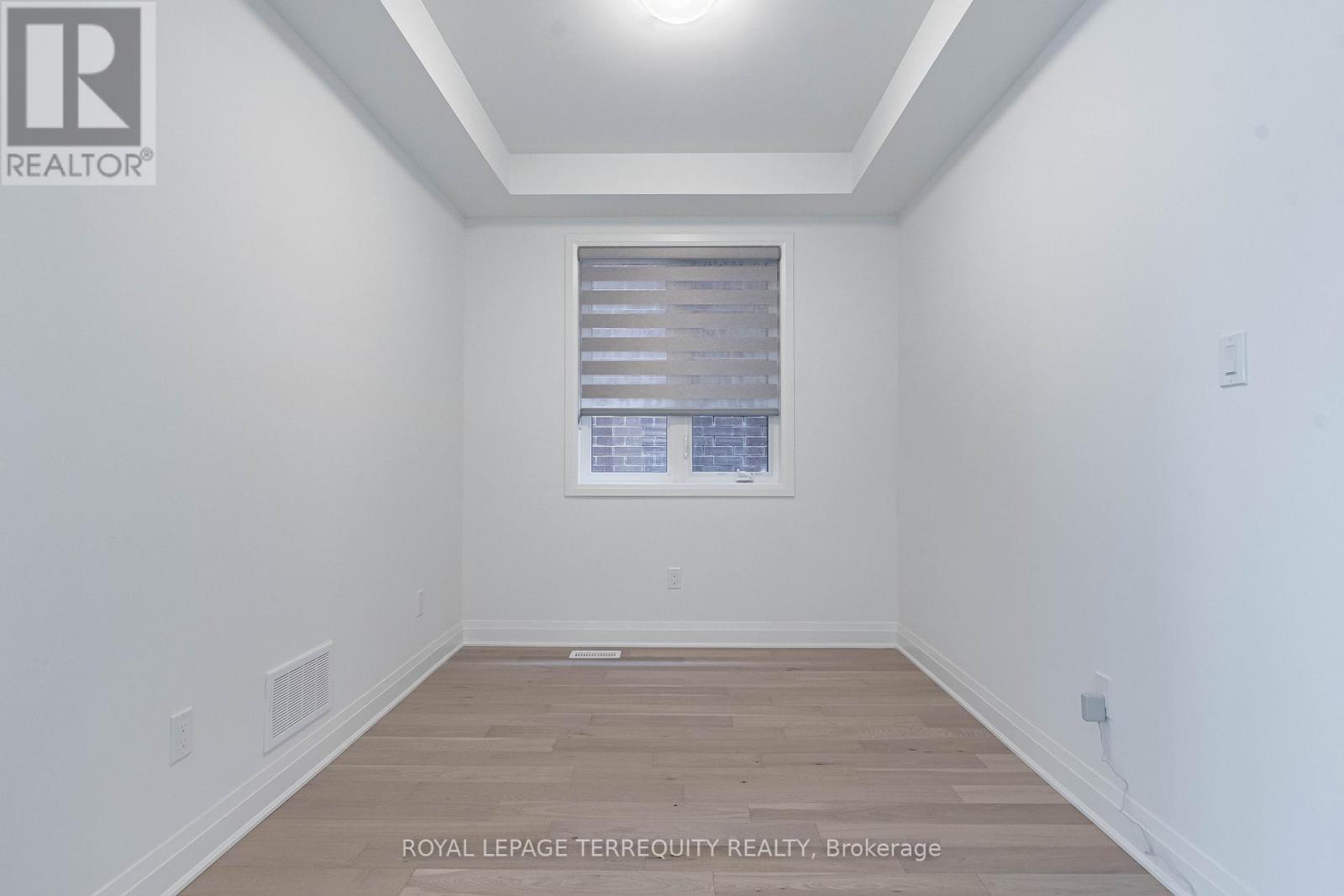 150 Forestwalk Street Property Photo 16