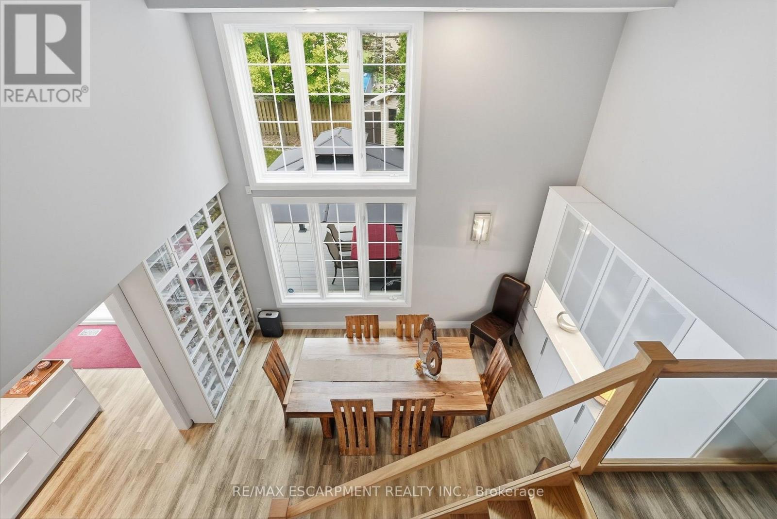 231 Parkside Drive Property Photo 16