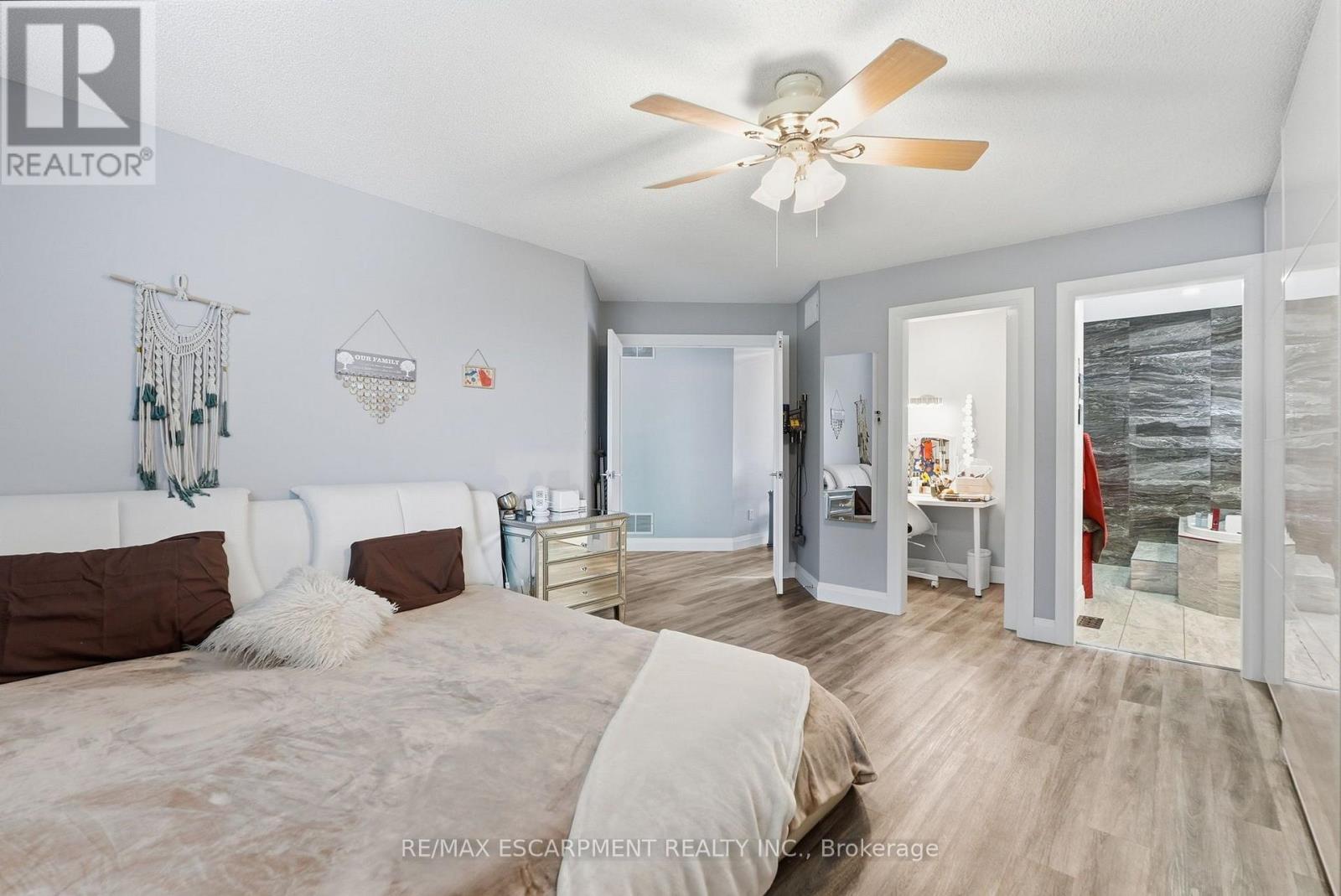 231 Parkside Drive Property Photo 19
