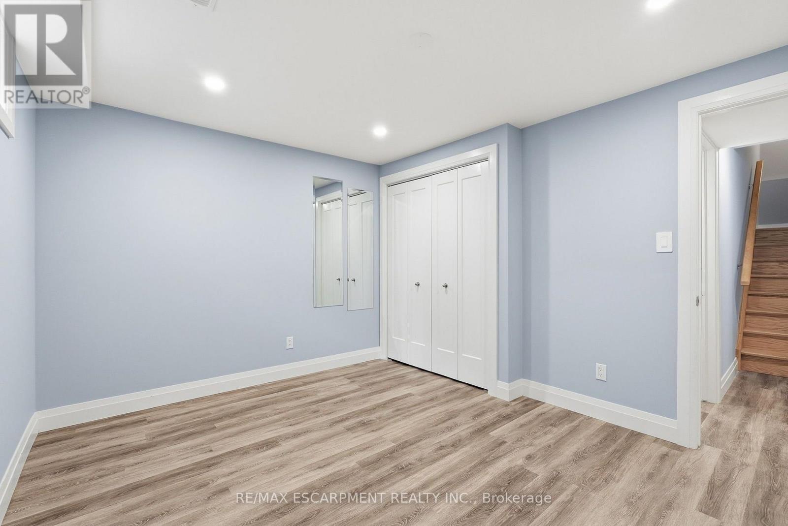 231 Parkside Drive Property Photo 31