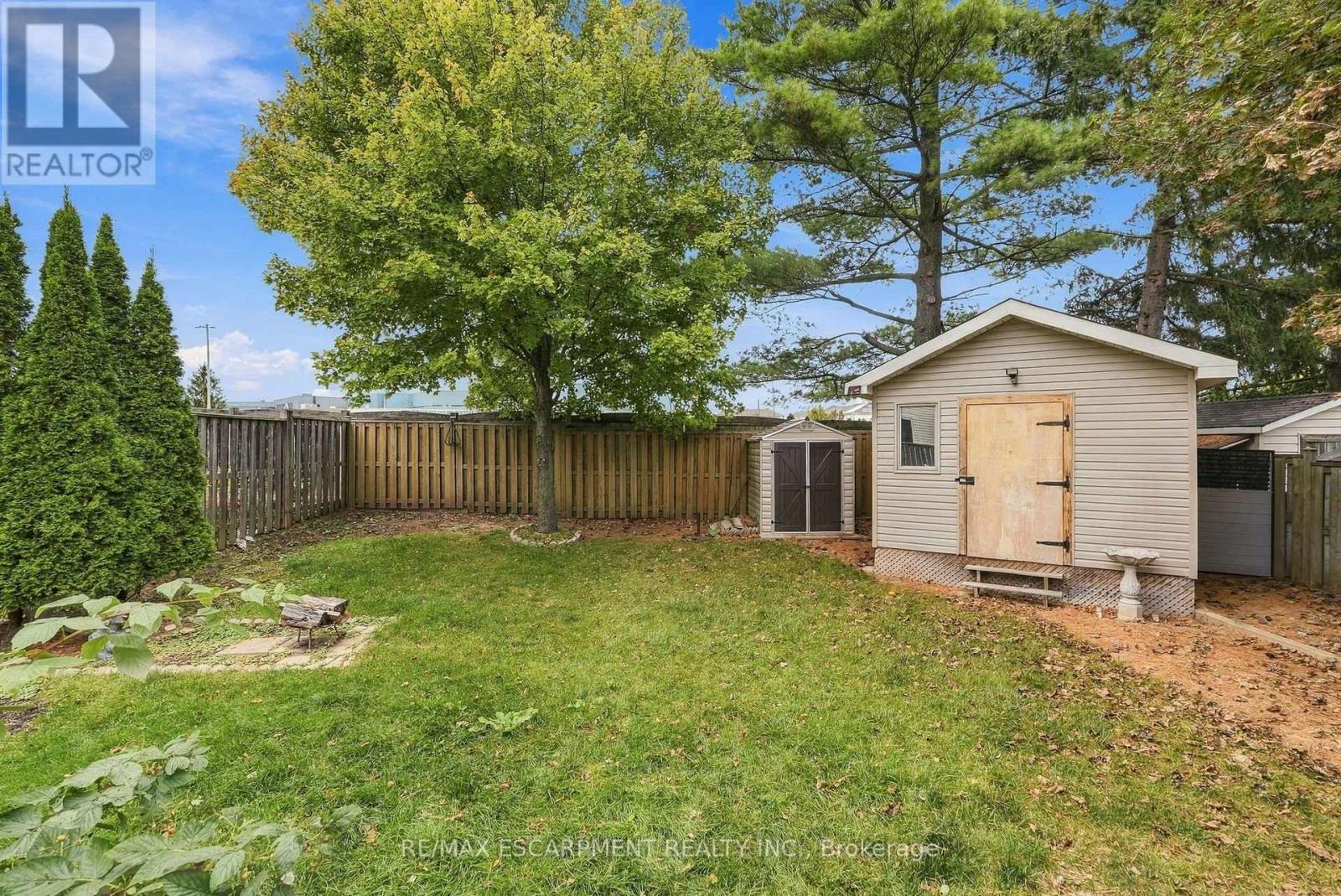 231 Parkside Drive Property Photo 42