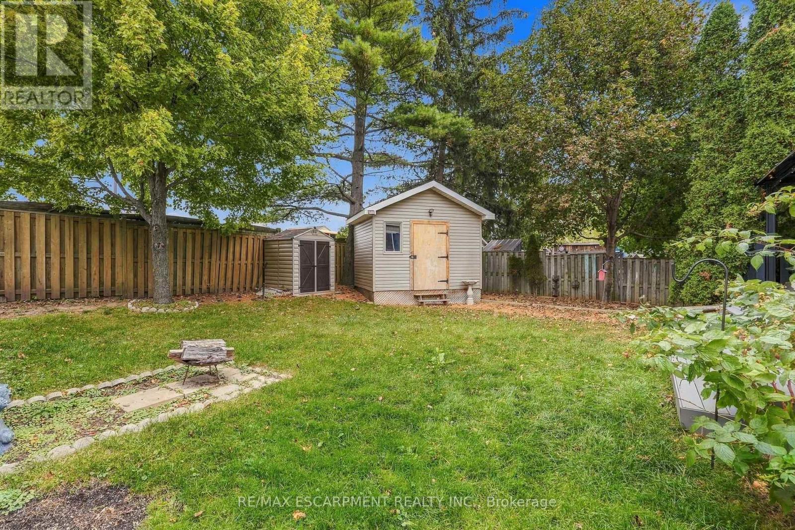 231 Parkside Drive Property Photo 43