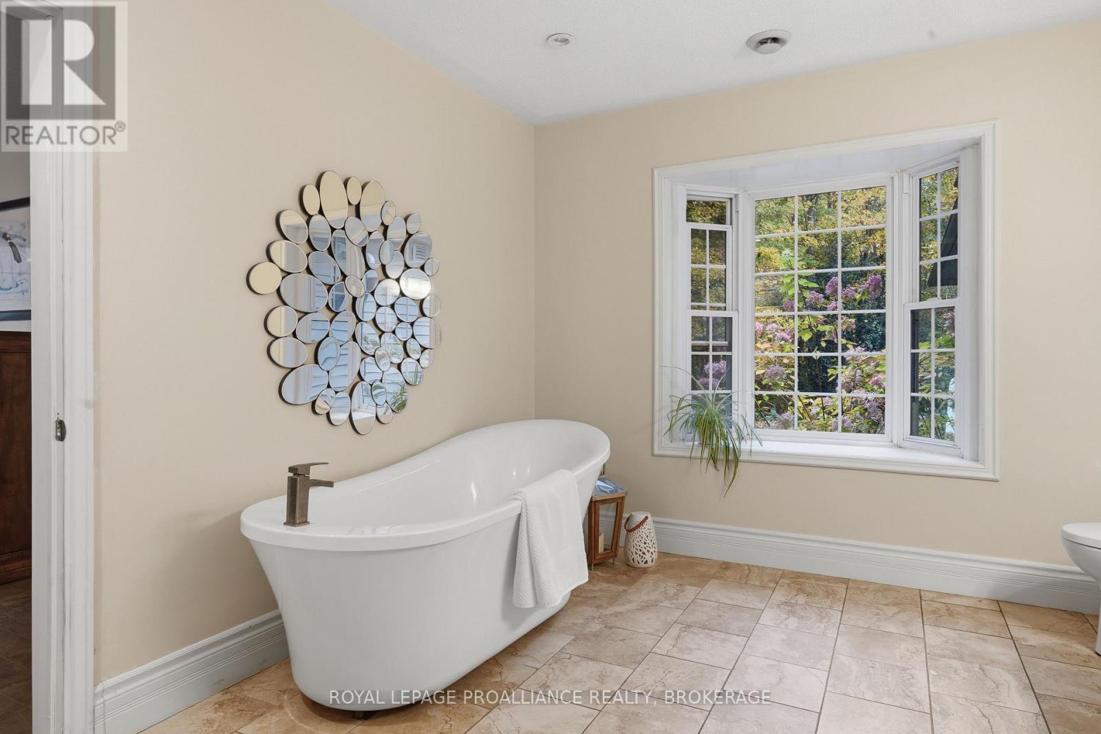 5403 Holmes Road Property Photo 27