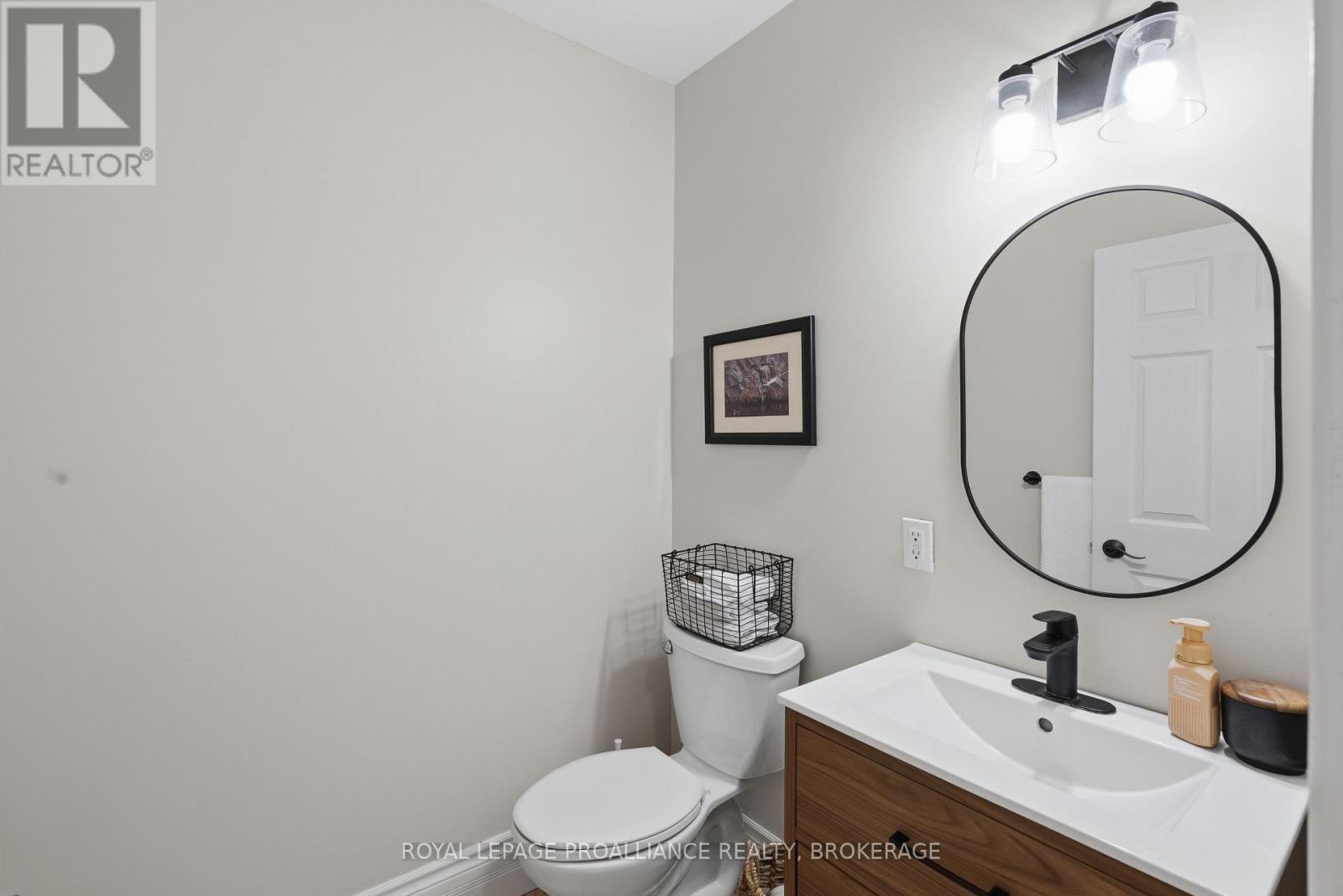 5403 Holmes Road Property Photo 28