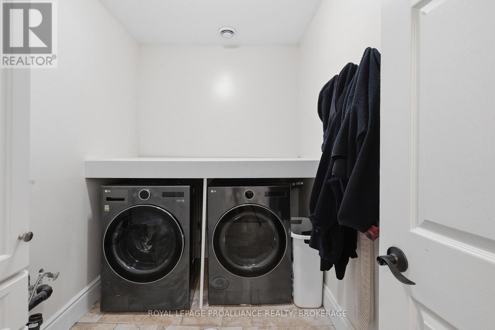 5403 Holmes Road Property Photo 29