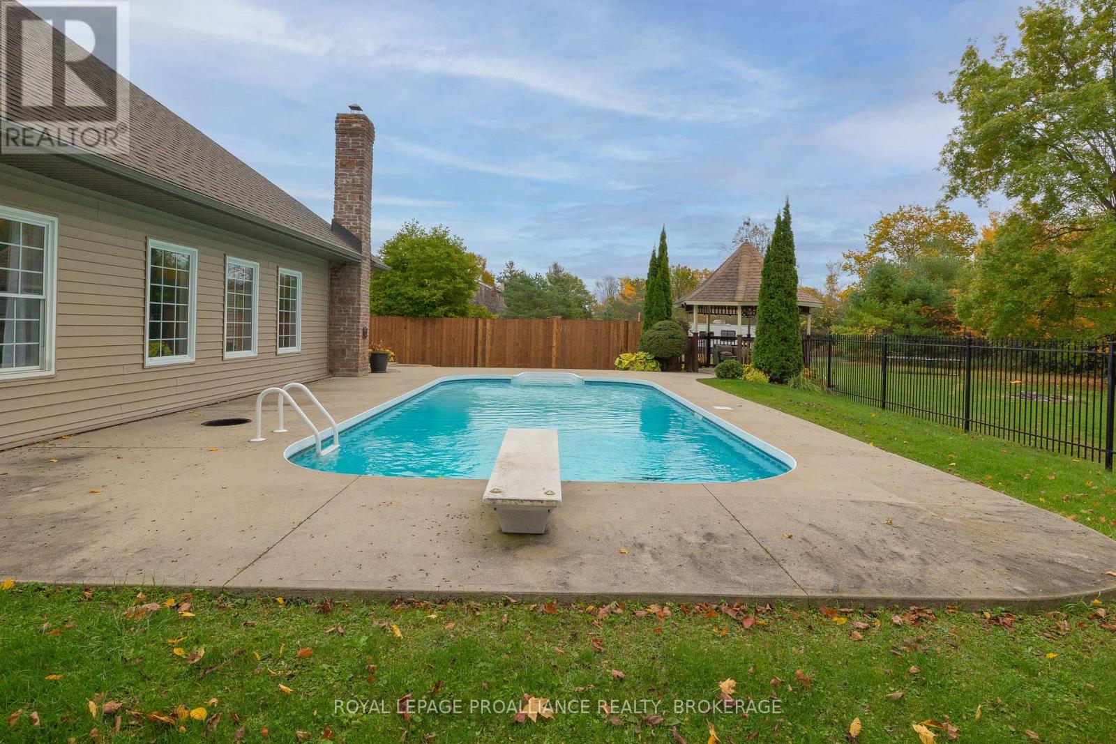 5403 Holmes Road Property Photo 33