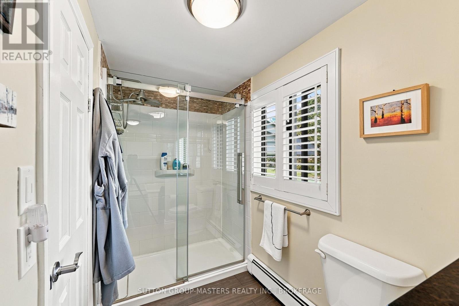 732 Centre Street Property Photo 36