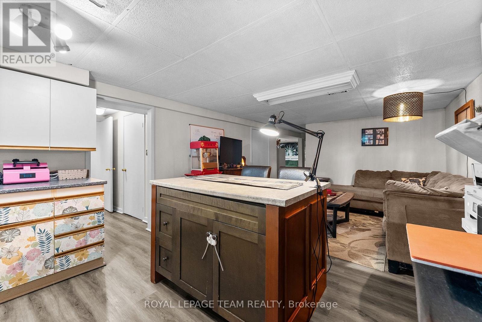 2380 Johnston Road Property Photo 25