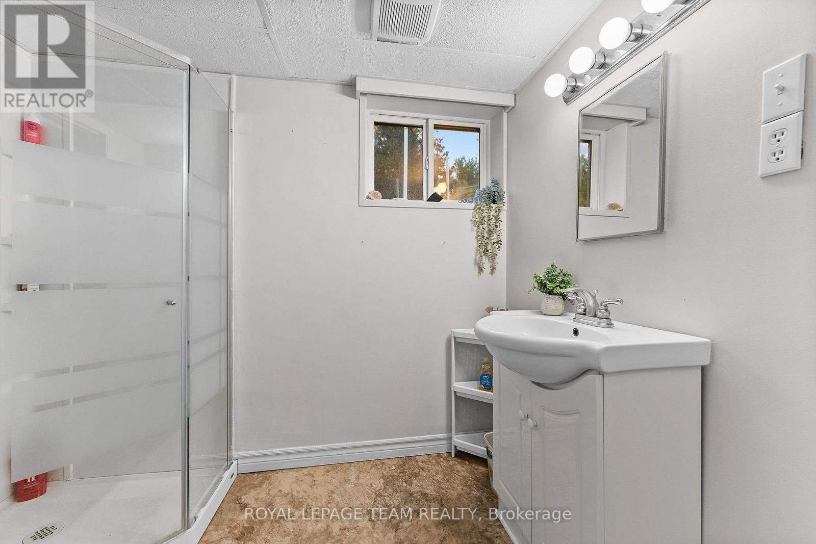 2380 Johnston Road Property Photo 30