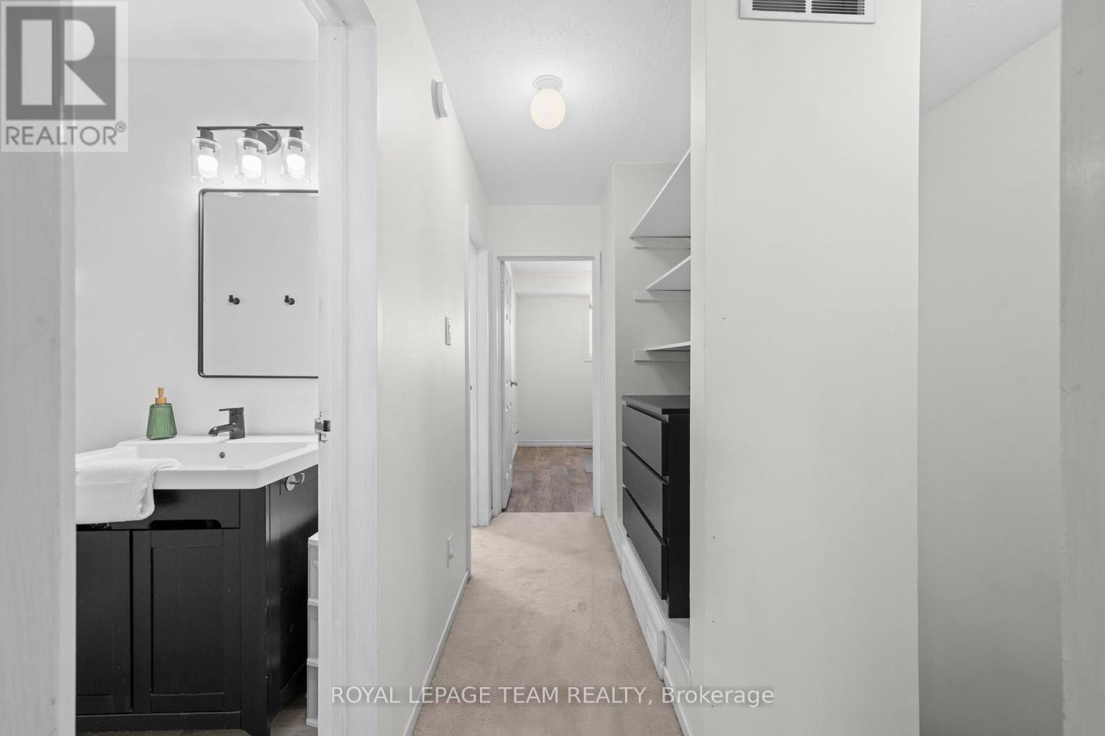 92 - 61 Mcclintock Way Property Photo 10
