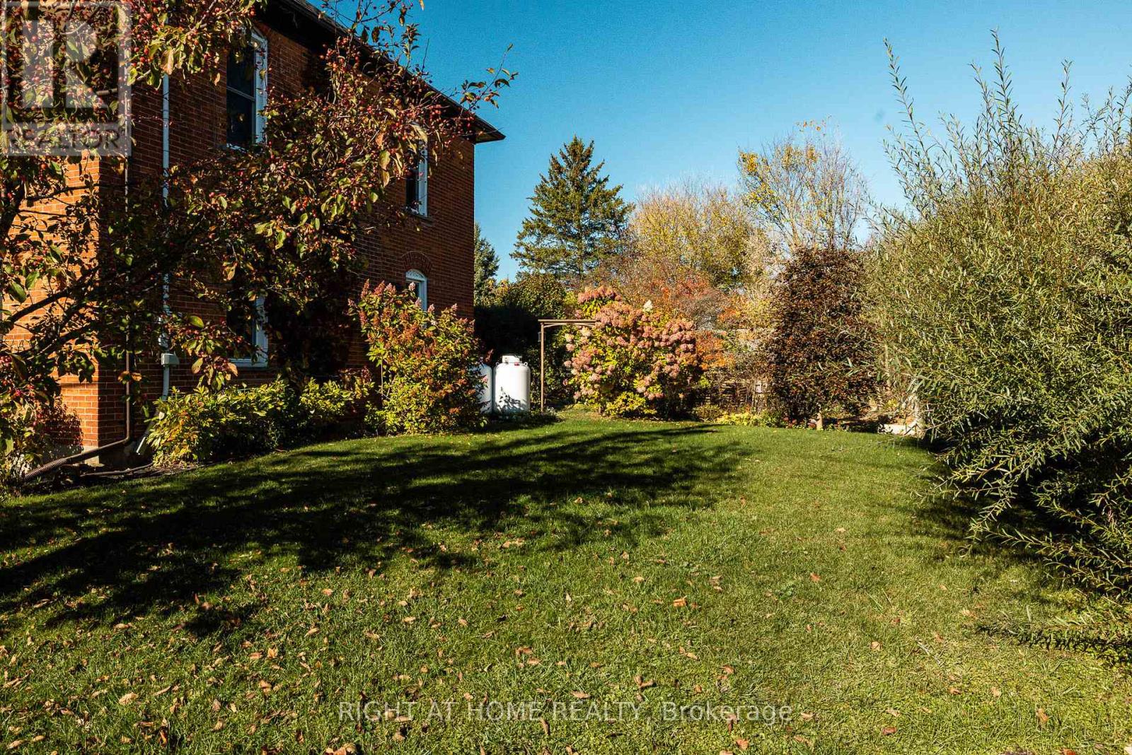 3091 Kinburn Side Road Property Photo 33