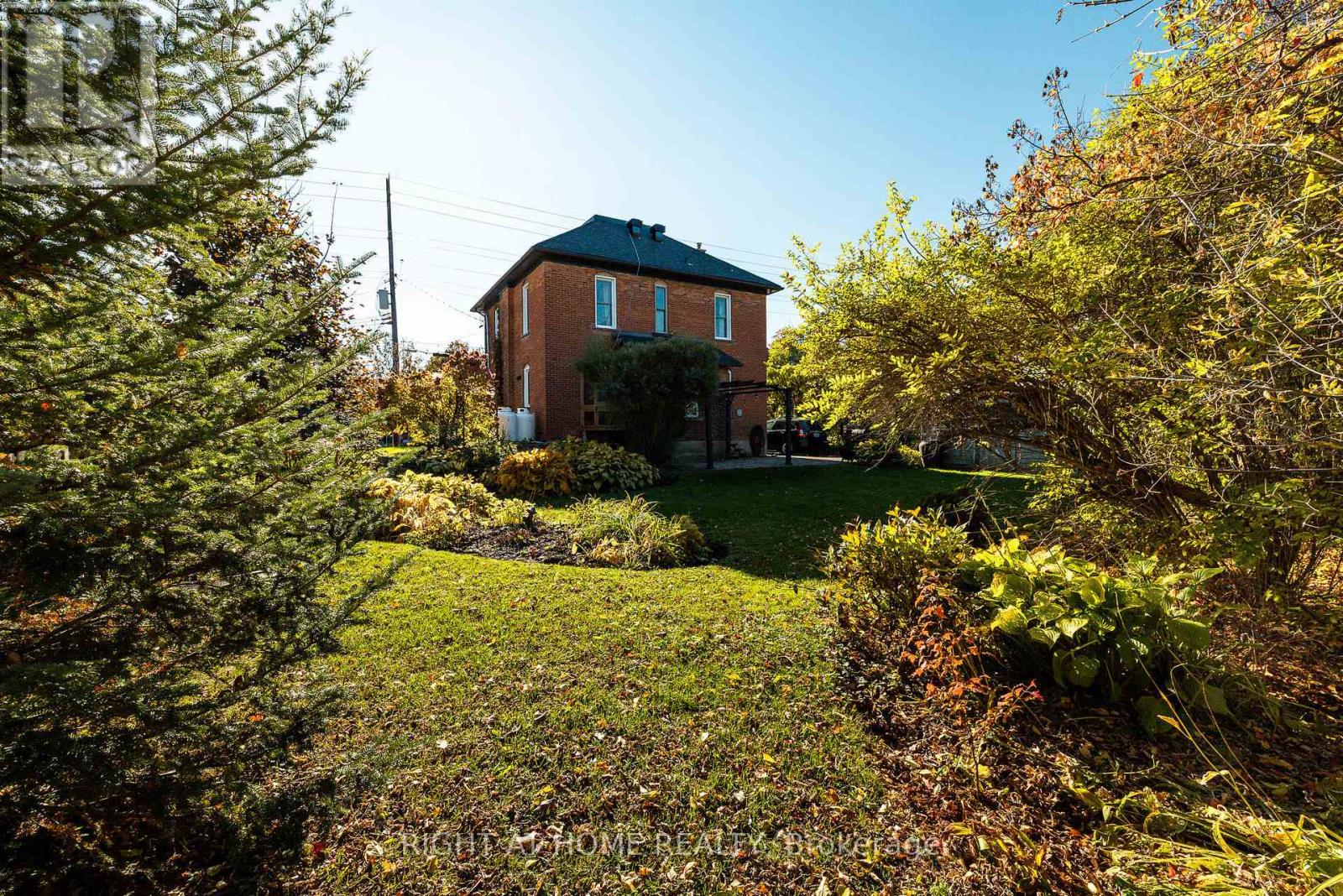 3091 Kinburn Side Road Property Photo 35