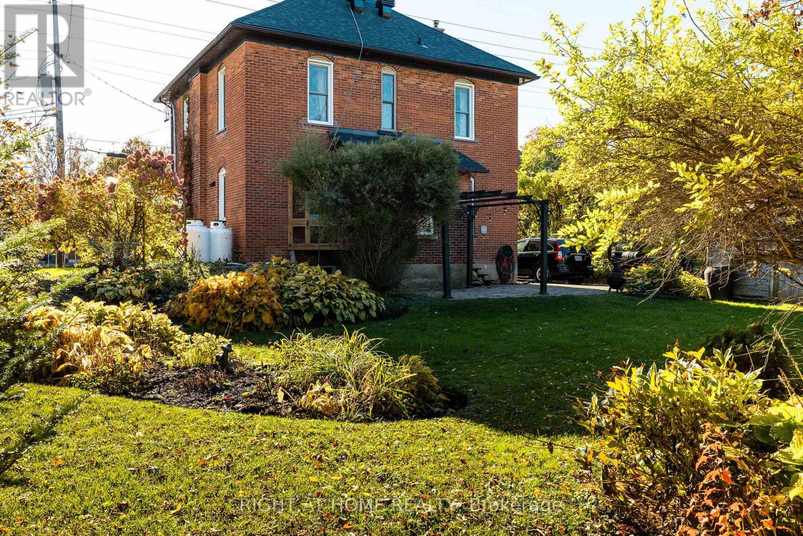 3091 Kinburn Side Road Property Photo 36