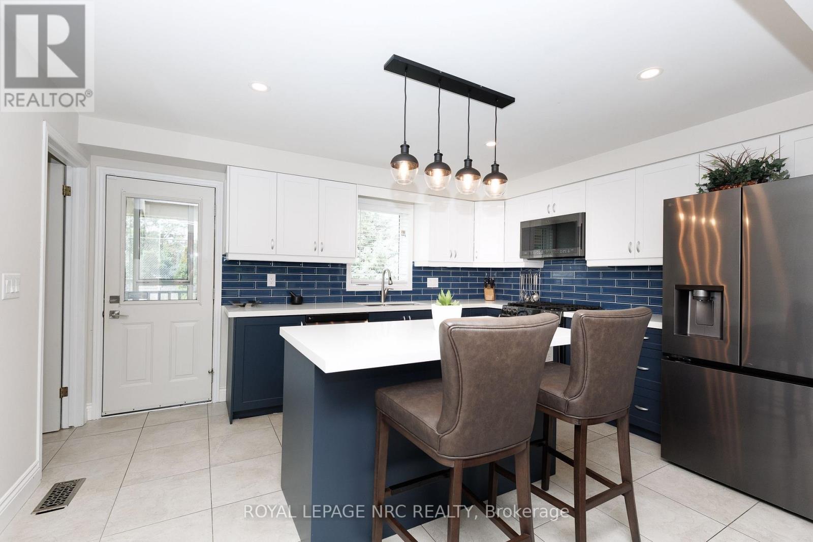 173 First Street Louth Street Property Photo 12
