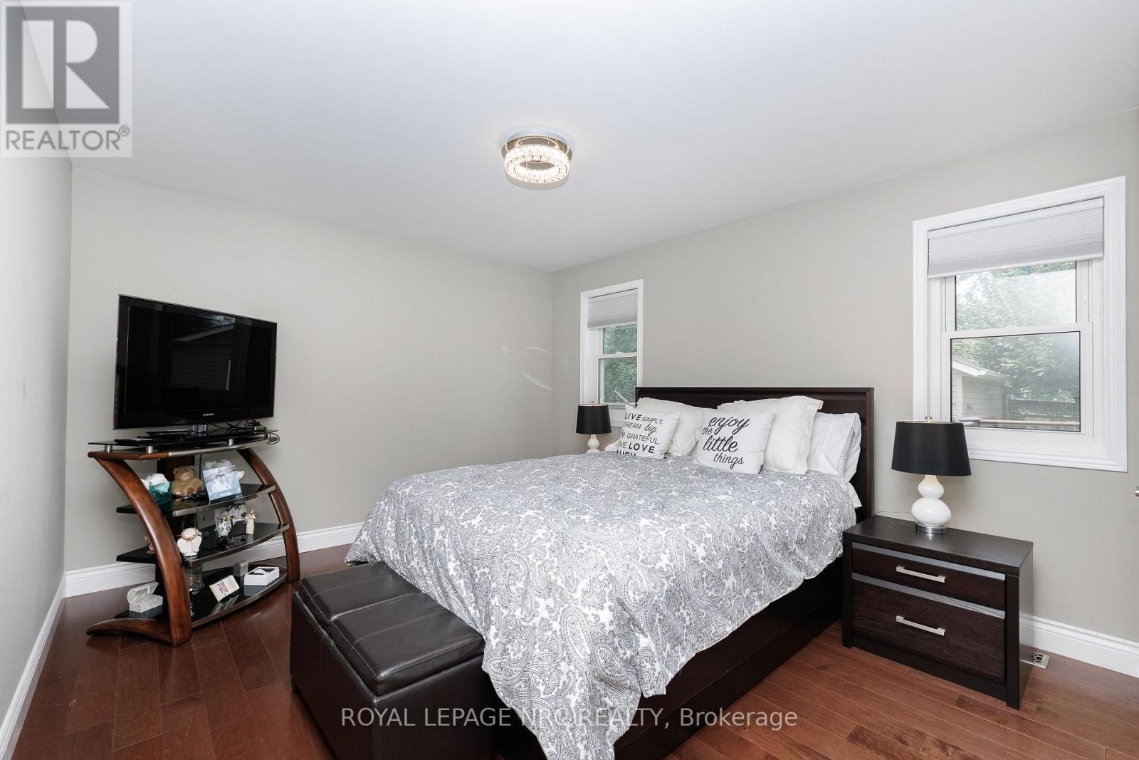 173 First Street Louth Street Property Photo 23