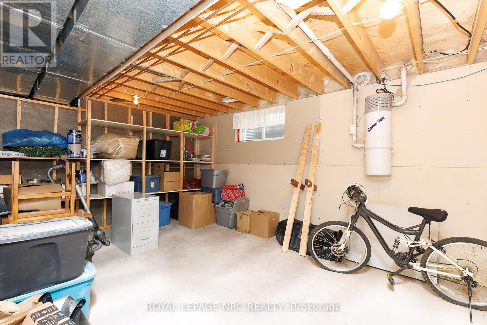 173 First Street Louth Street Property Photo 36
