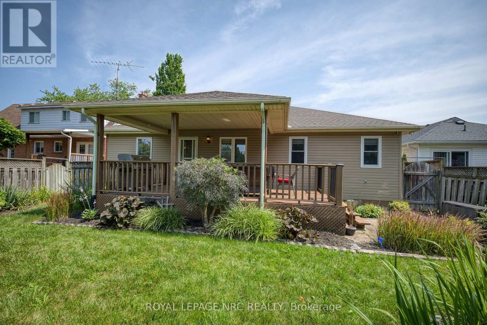 173 First Street Louth Street Property Photo 45