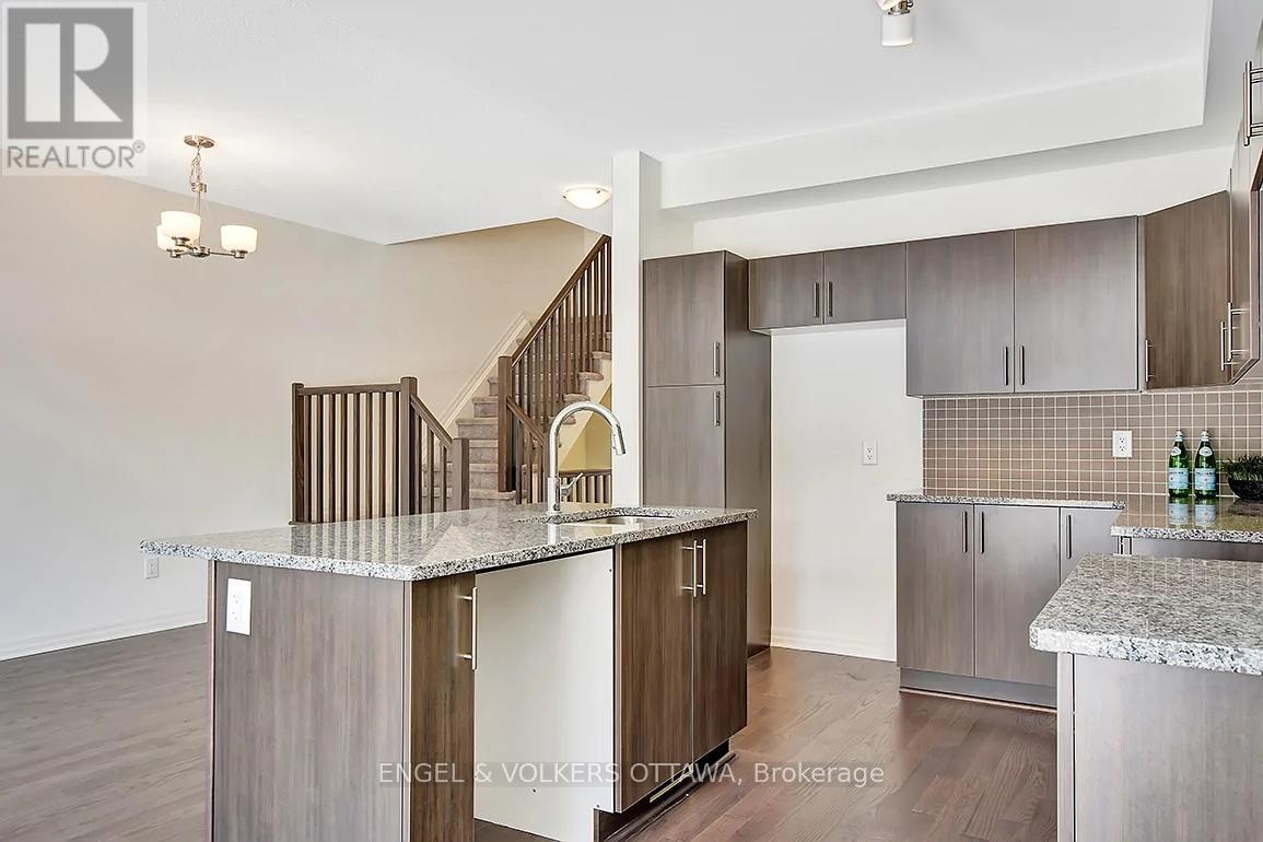 165 Overberg Way Property Photo 17