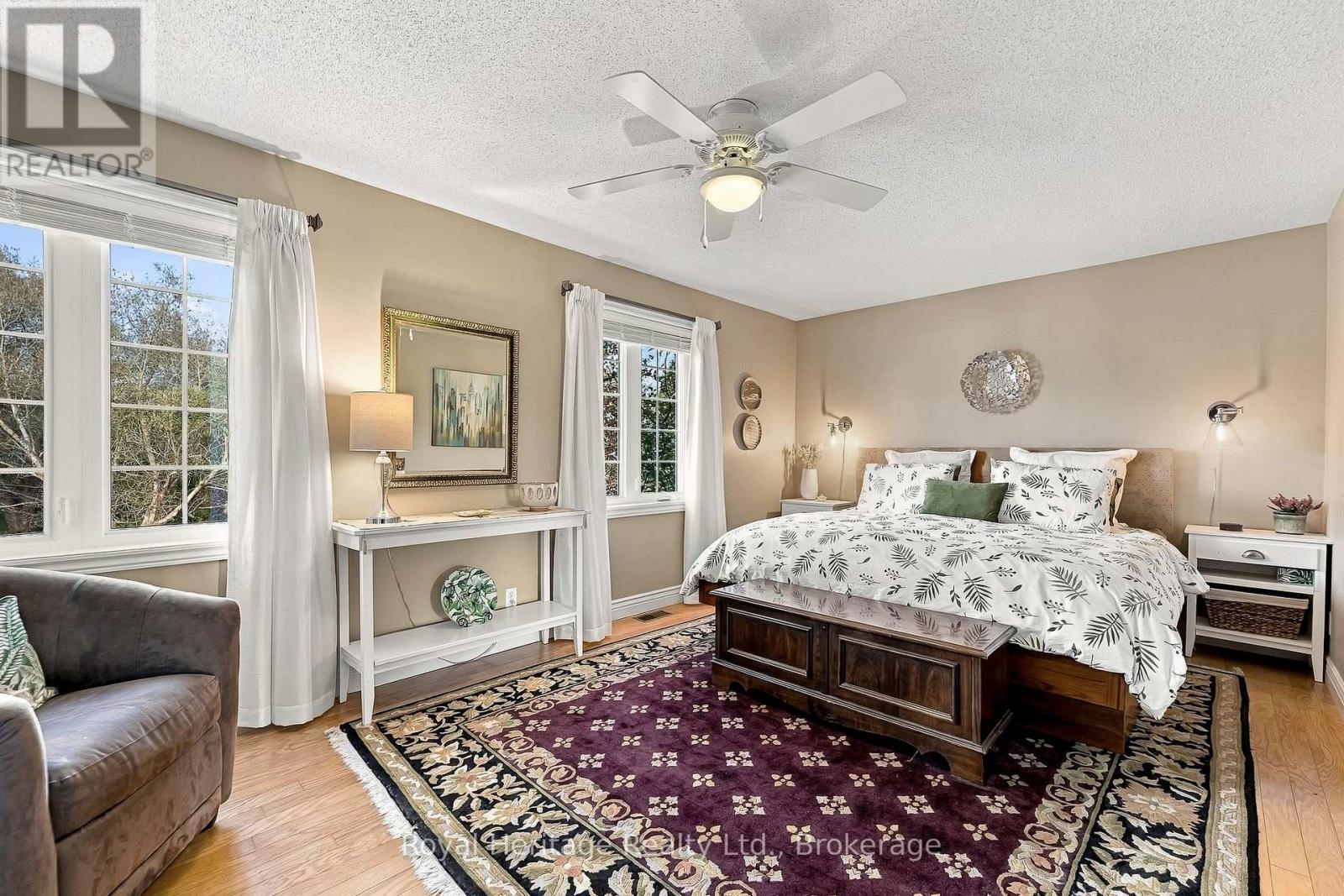 6 Quick Lane Property Photo 9