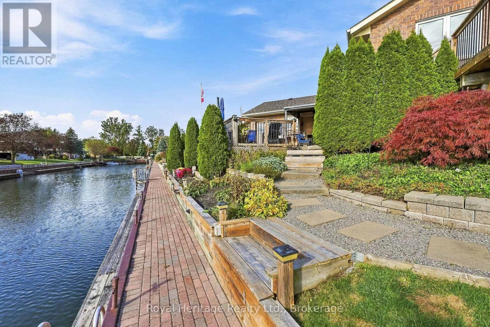 6 Quick Lane Property Photo 25
