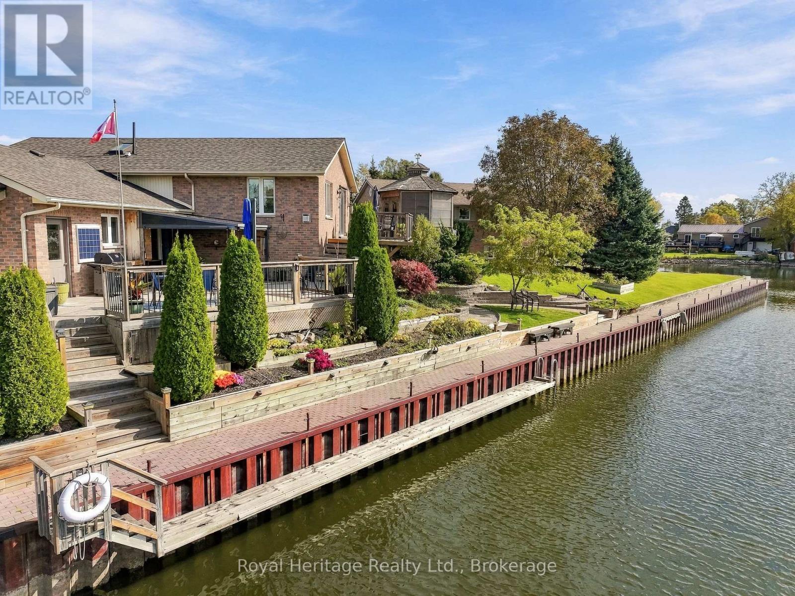 6 Quick Lane Property Photo 35