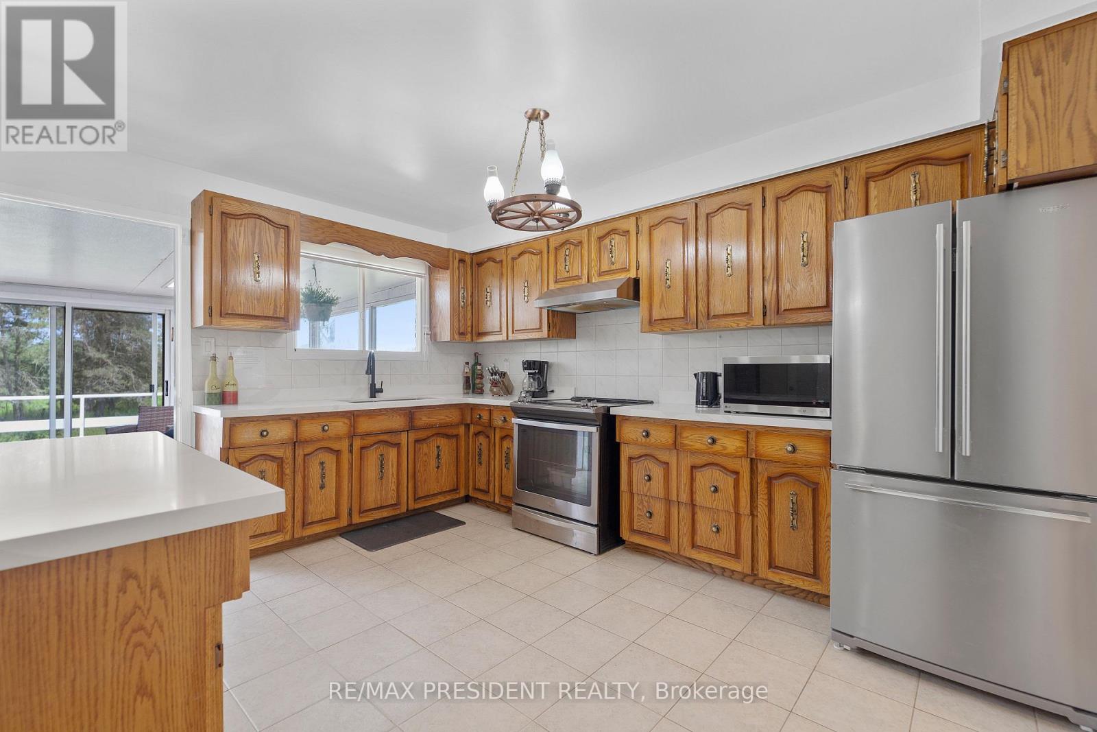 10 Grandview Road Property Photo 5