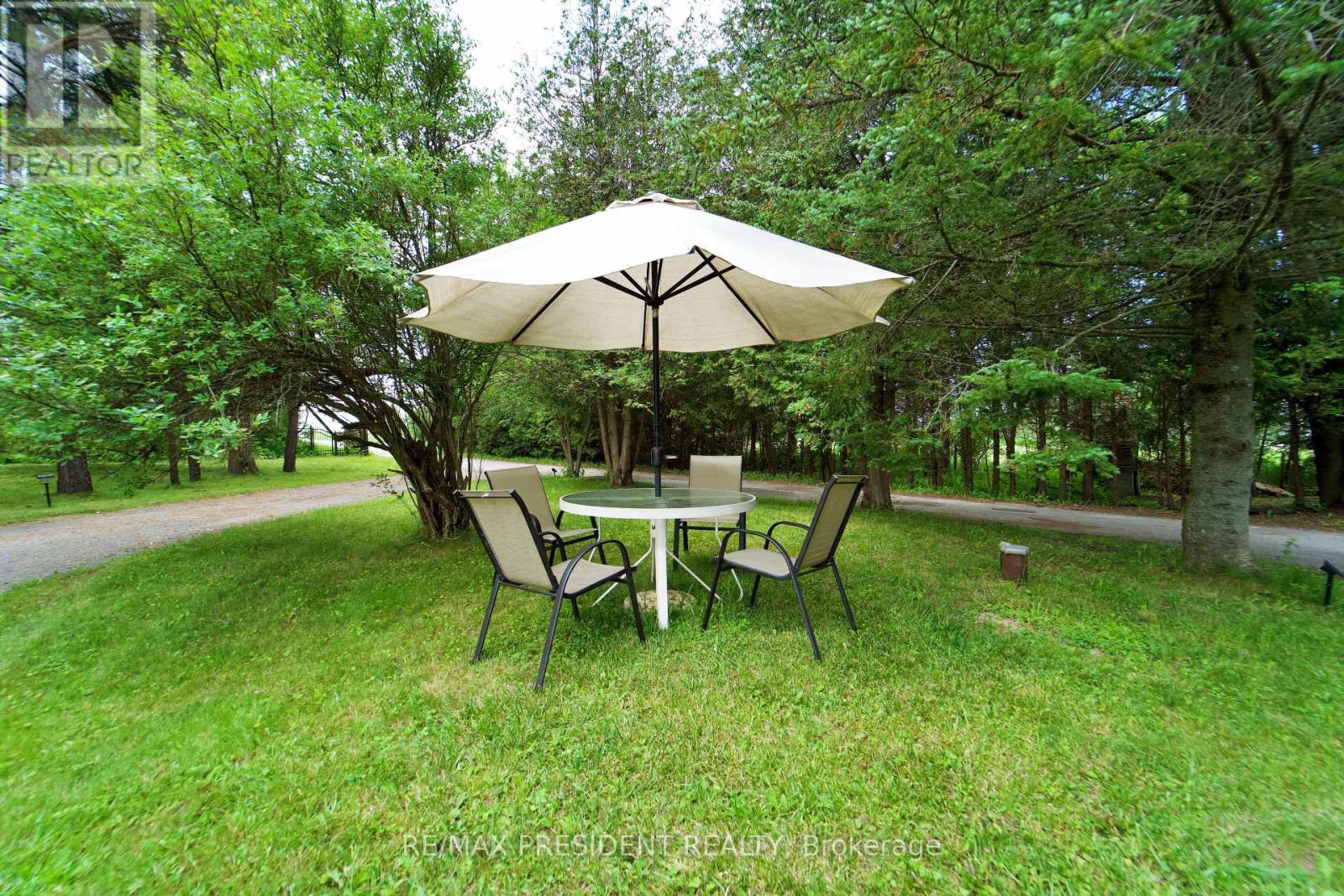 10 Grandview Road Property Photo 34