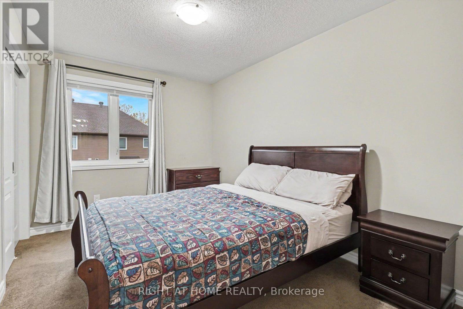 998 Bunchberry Way Property Photo 19