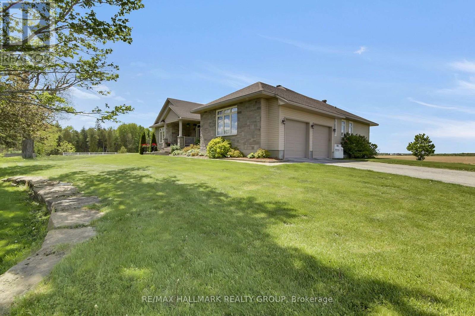 7479 Bleeks Road Property Photo 1