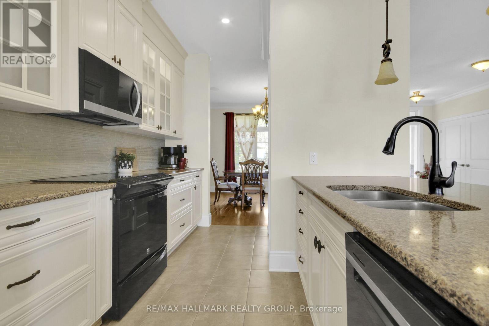 7479 Bleeks Road Property Photo 9