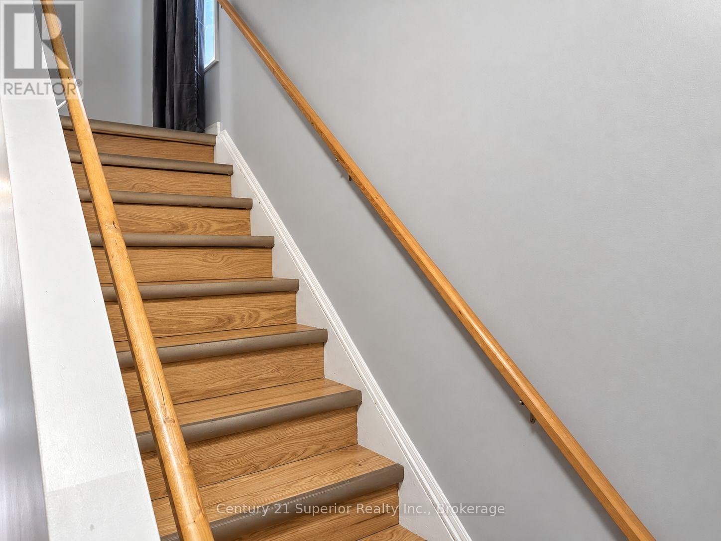 128 Bethune Street Property Photo 18