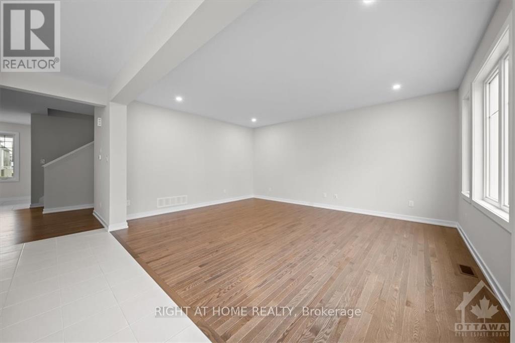 74 Hackamore Crescent Property Photo 8